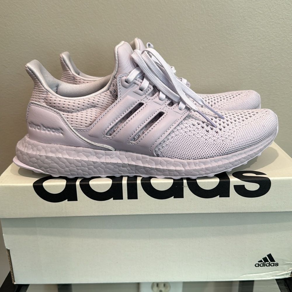 Adidas Ultraboost  💜